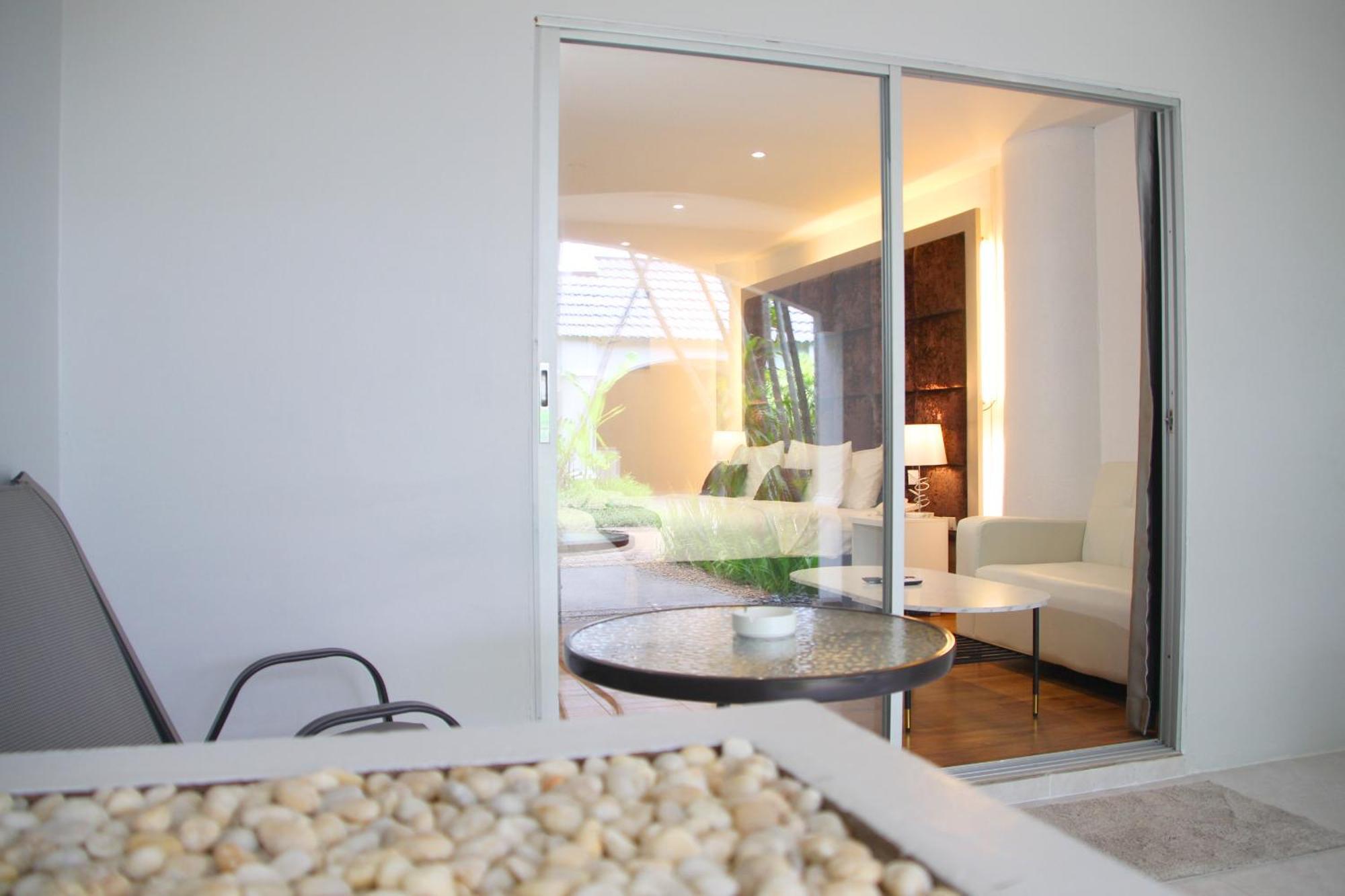 Pooh Beach Resort & Spa Jomtien Beach Extérieur photo